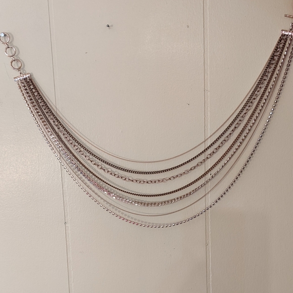 2/$20 Stella & Dot Discontinued Multistrand Copper-Toned Necklace w Rhinestones - Picture 3 of 4